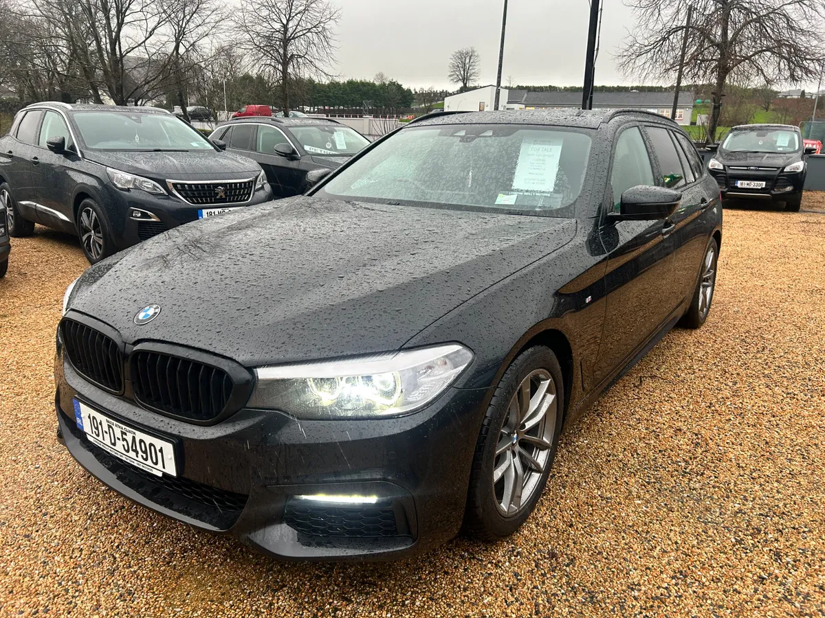 BMW 5-Series 2019 - Image 4