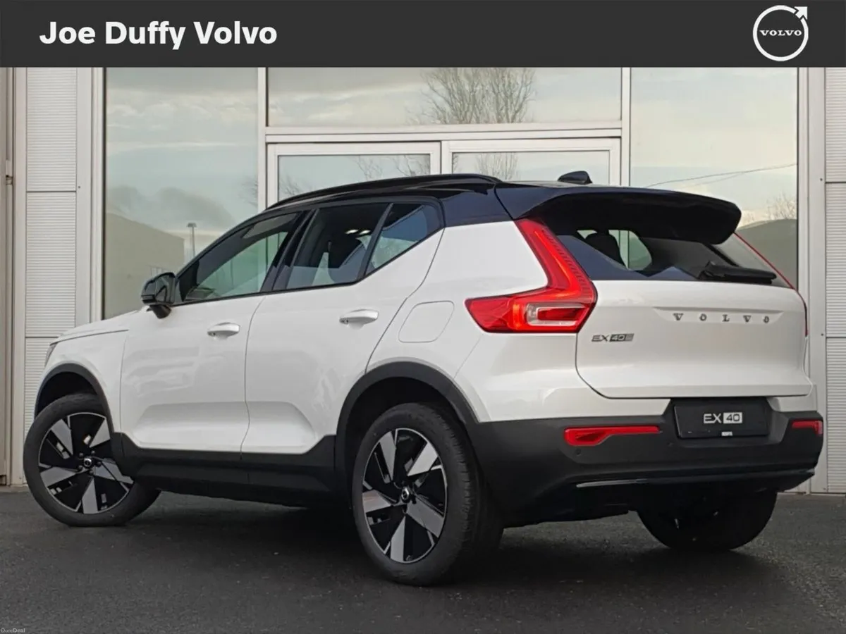 Volvo EX40 EX40 Single Motor Extended Range Electr - Image 3