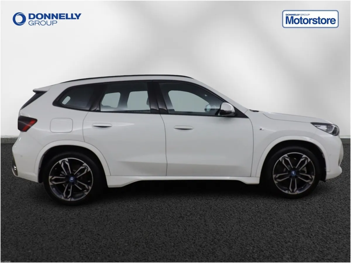 BMW Ix1 Electric Estate M Sport - Image 3