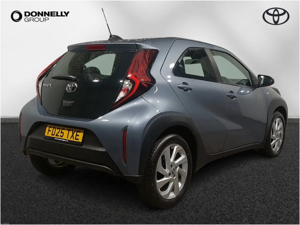 Toyota Aygo X Hatchback Pure - Image 4