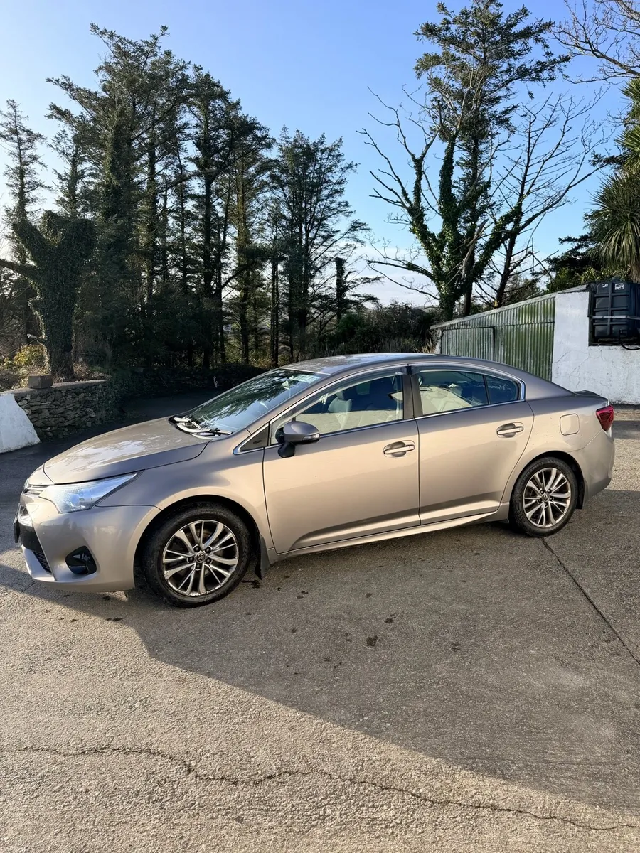 Toyota Avensis Luna 2.0 Diesel 87000klms - Image 3