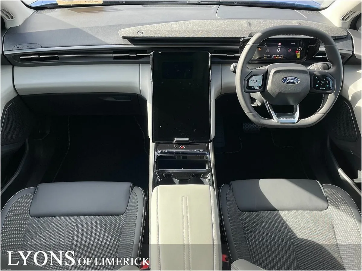 Ford Explorer SELECT EXTENDED RANGE 82KWH - Image 4