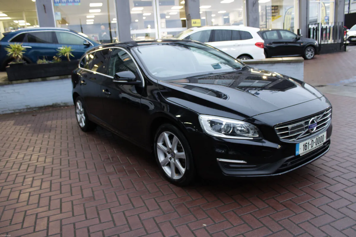 2.0D4 SE LUXURY EDITION  5DR ESTATE AUTOMATIC MINT - Image 1