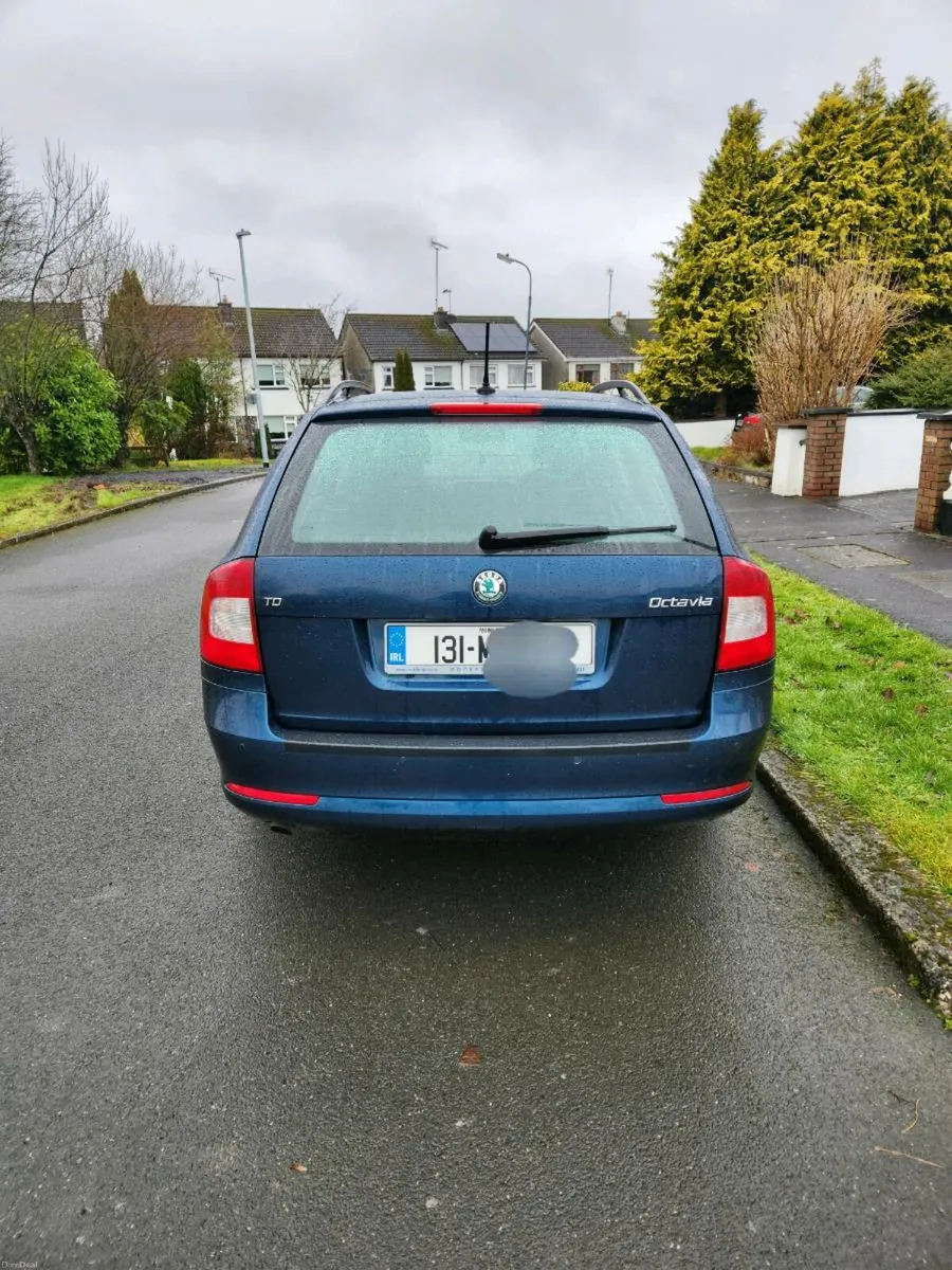 Skoda octavia estate exclusive 1.6TDI 105HP4 - Image 4