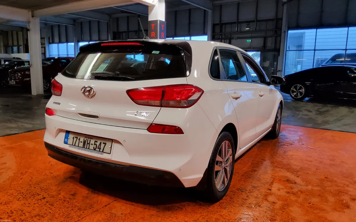 Hyundai i30 2017 - Image 4