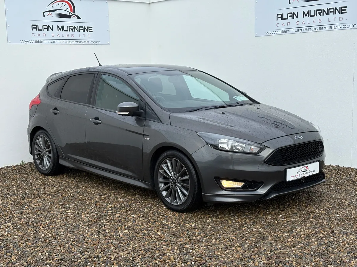 FORD FOCUS ST-LINE 2018 LOW MILAGE - Image 2