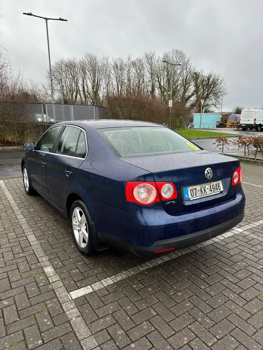 VW JETTA 1.6 PETROL 04/26 - Image 3