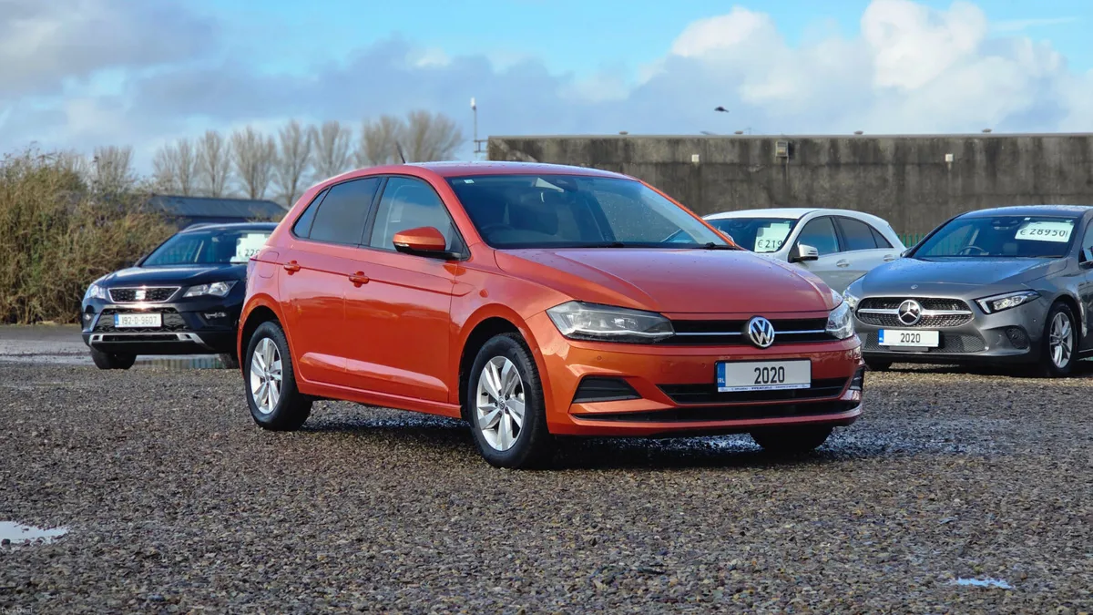 VW Polo Comfortline 1.0 Automatic - Image 1