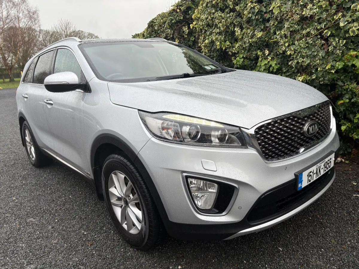 Kia Sorento 2015 - Image 2