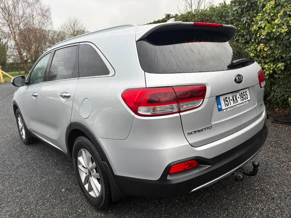Kia Sorento 2015 - Image 4