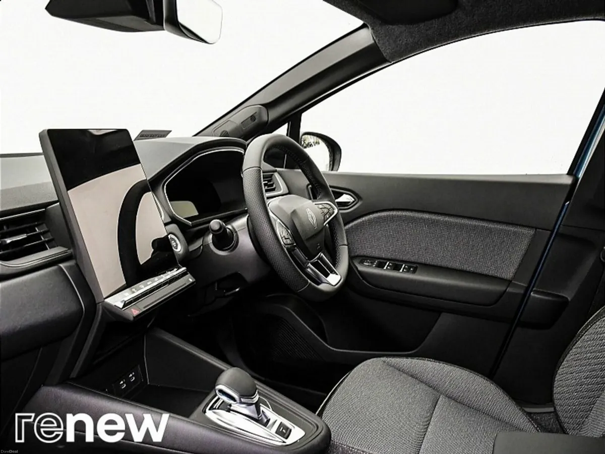 Renault Symbioz Techno E-TECH Hybrid 145 - Image 5