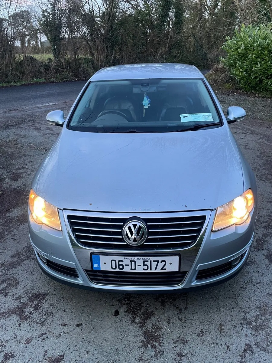 Volkswagen Passat 2006 - Image 1