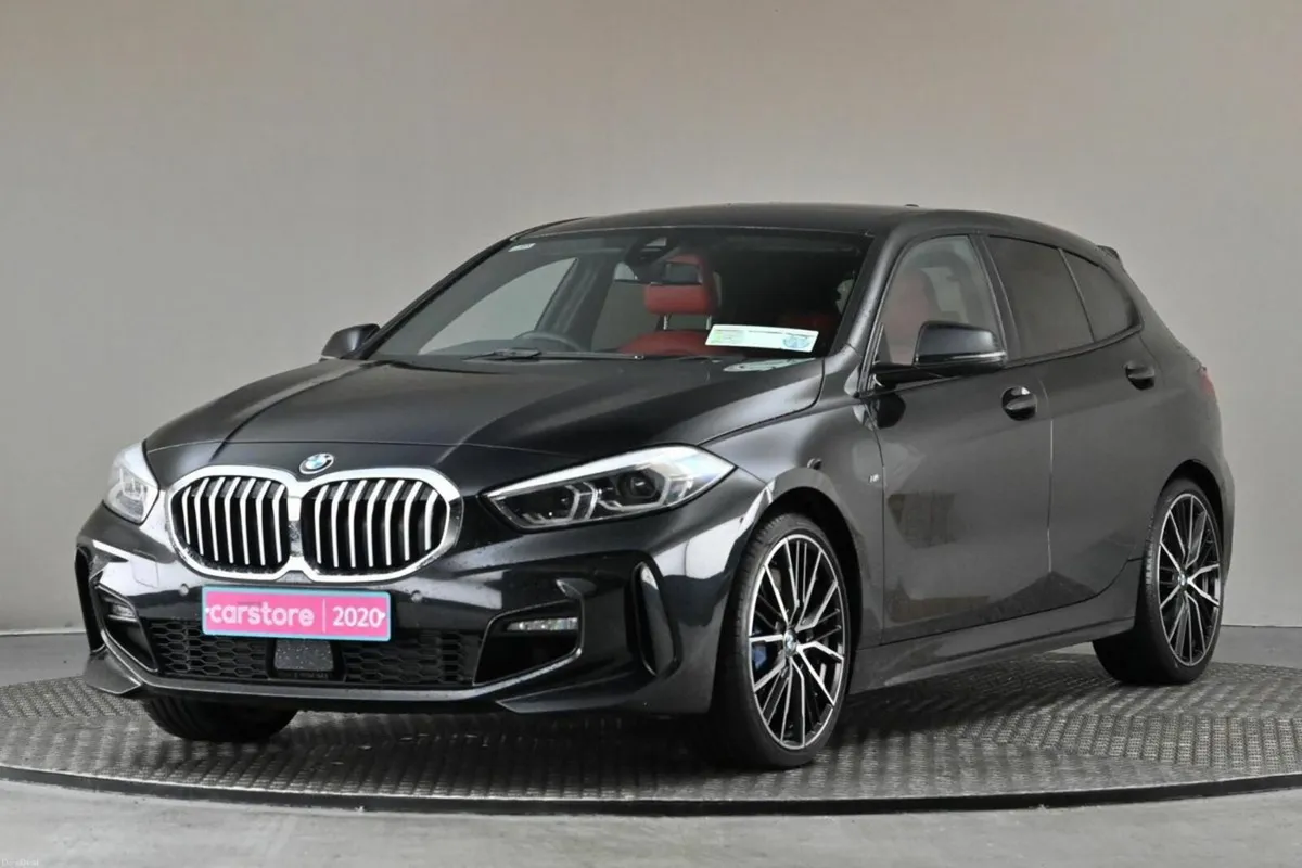 BMW 1-Series 1.5 118i M SPORT **IRISH CAR**FULL LE - Image 3