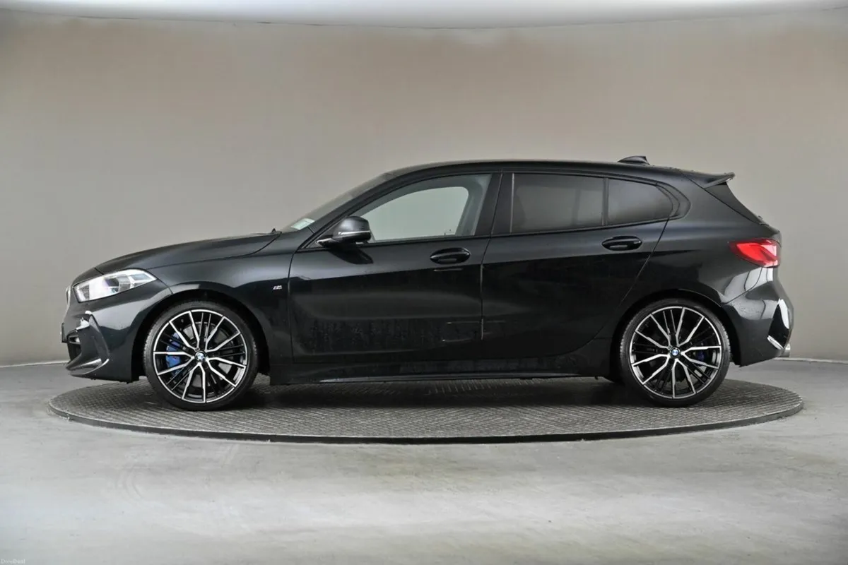 BMW 1-Series 118i M SPORT **IRISH CAR**FULL LEATHE - Image 5