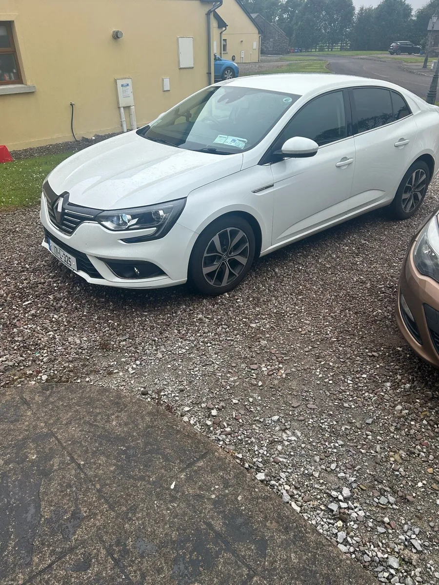 Renault Megane 2017 - Image 2