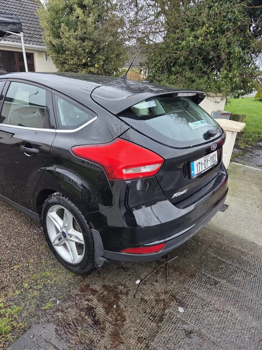 Ford Focus Zetec  2017 1.5 TD 6spd - Image 4