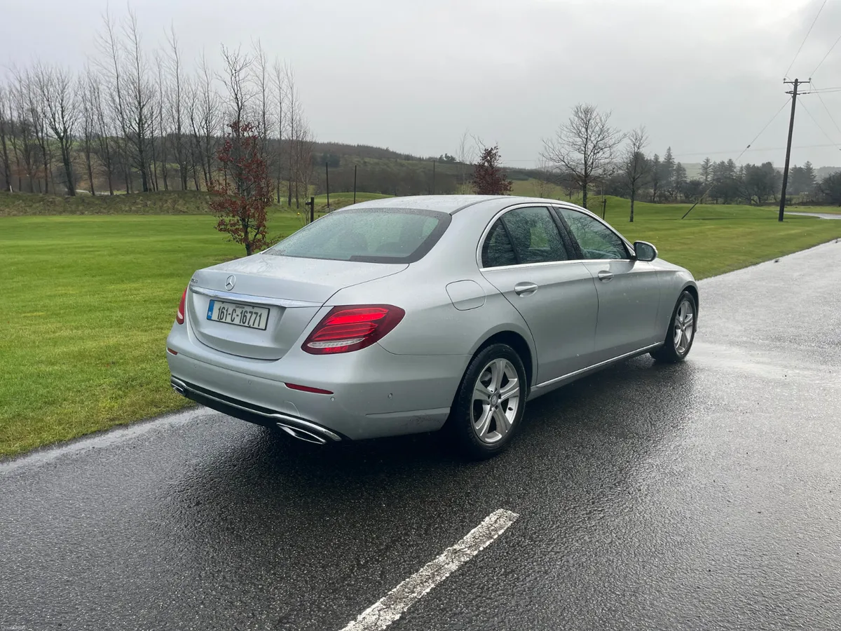 Mercedes-Benz E-Class 2016 - Image 3