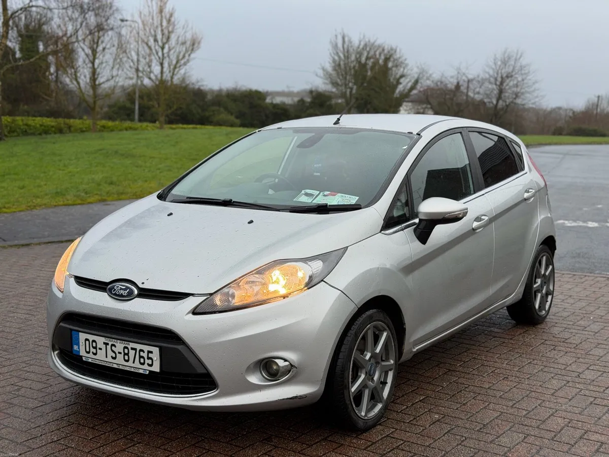 Ford fiesta 1.4 diesel with NCT and tax - Image 4