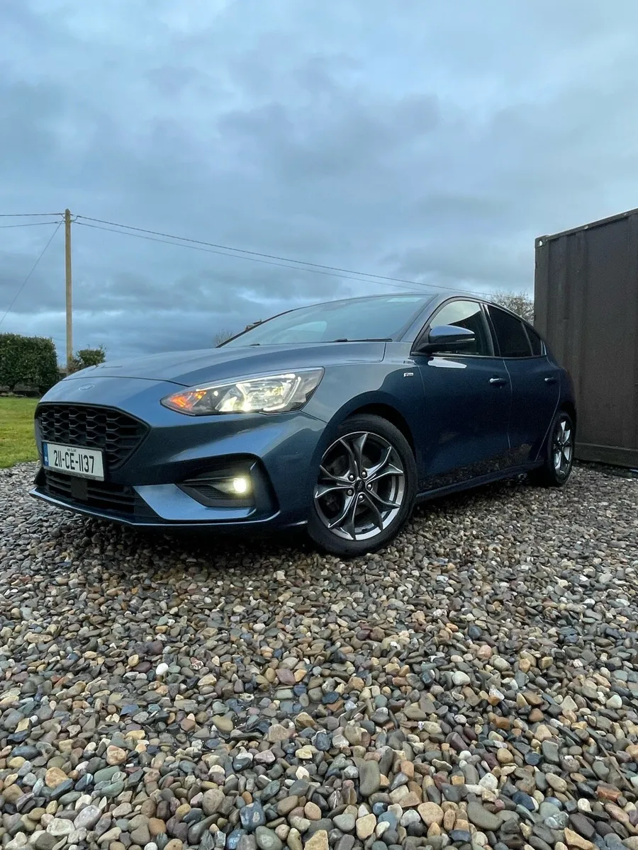 211 Ford Focus ST-Line Diesel - Image 2
