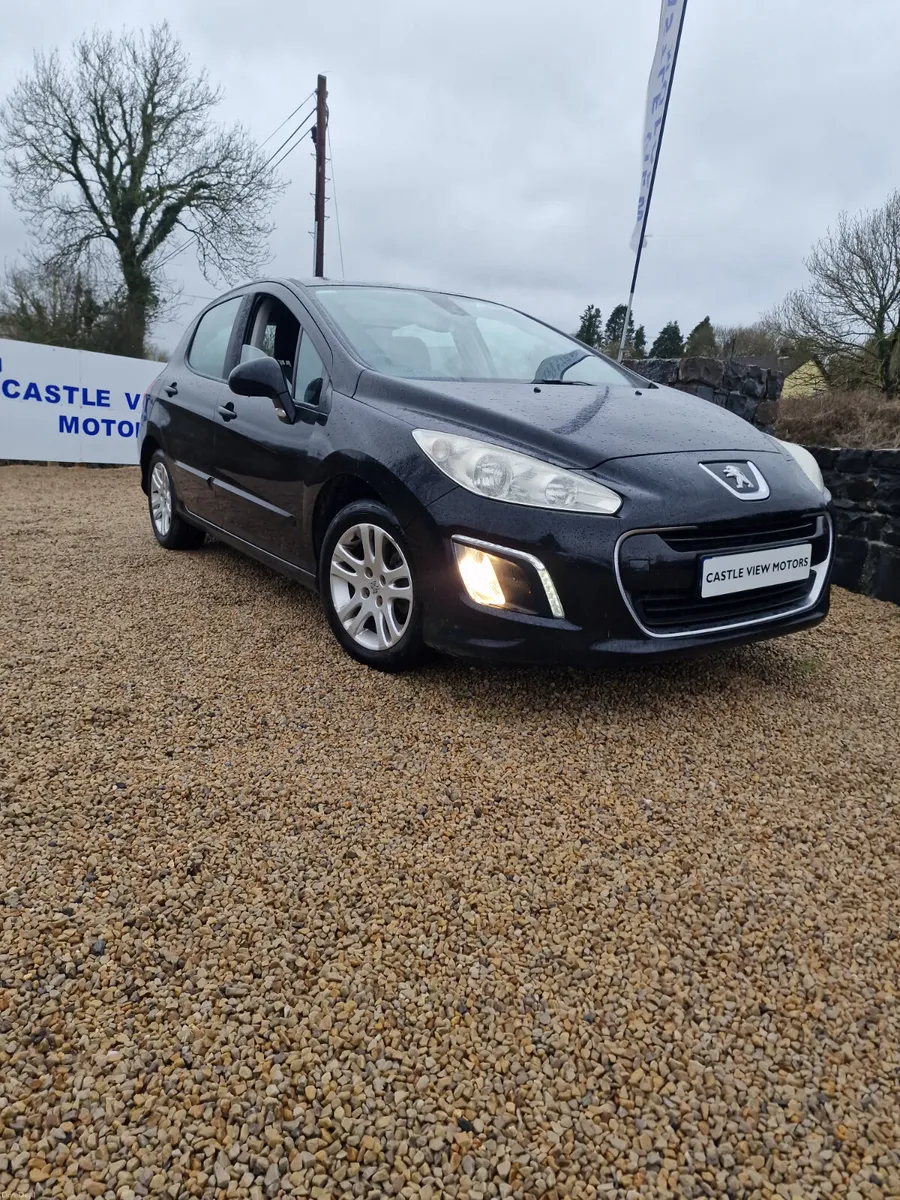 11 Peugeot 308 84 miles New nct - Image 2