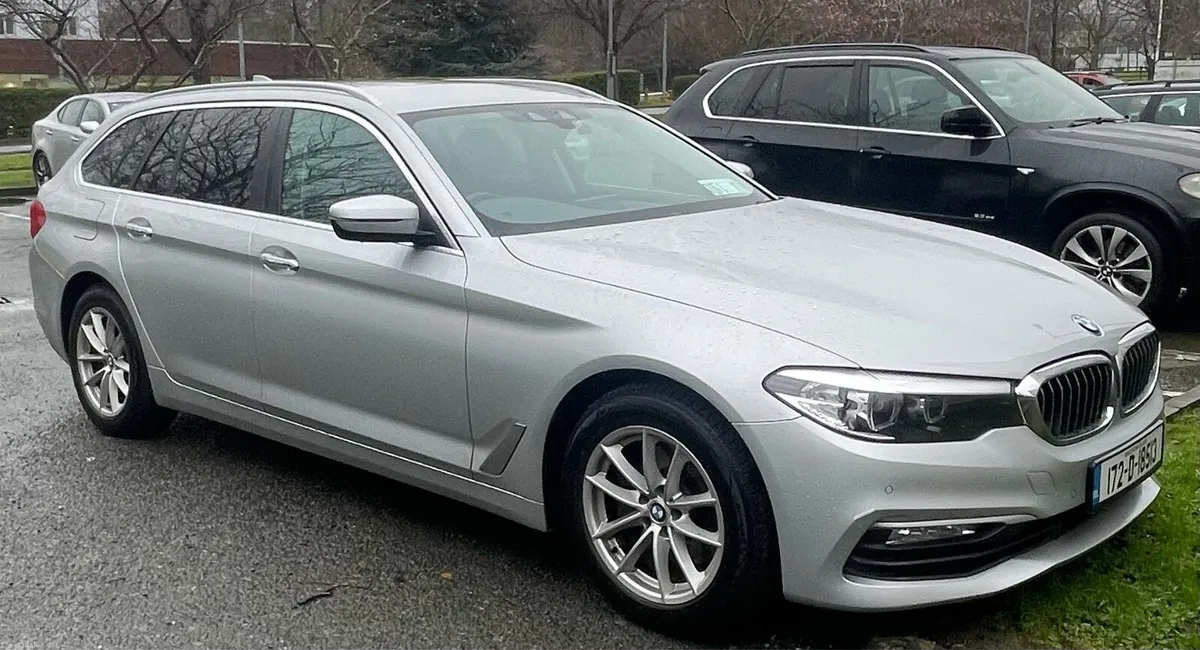 BMW 5 Series Estate - Image 2