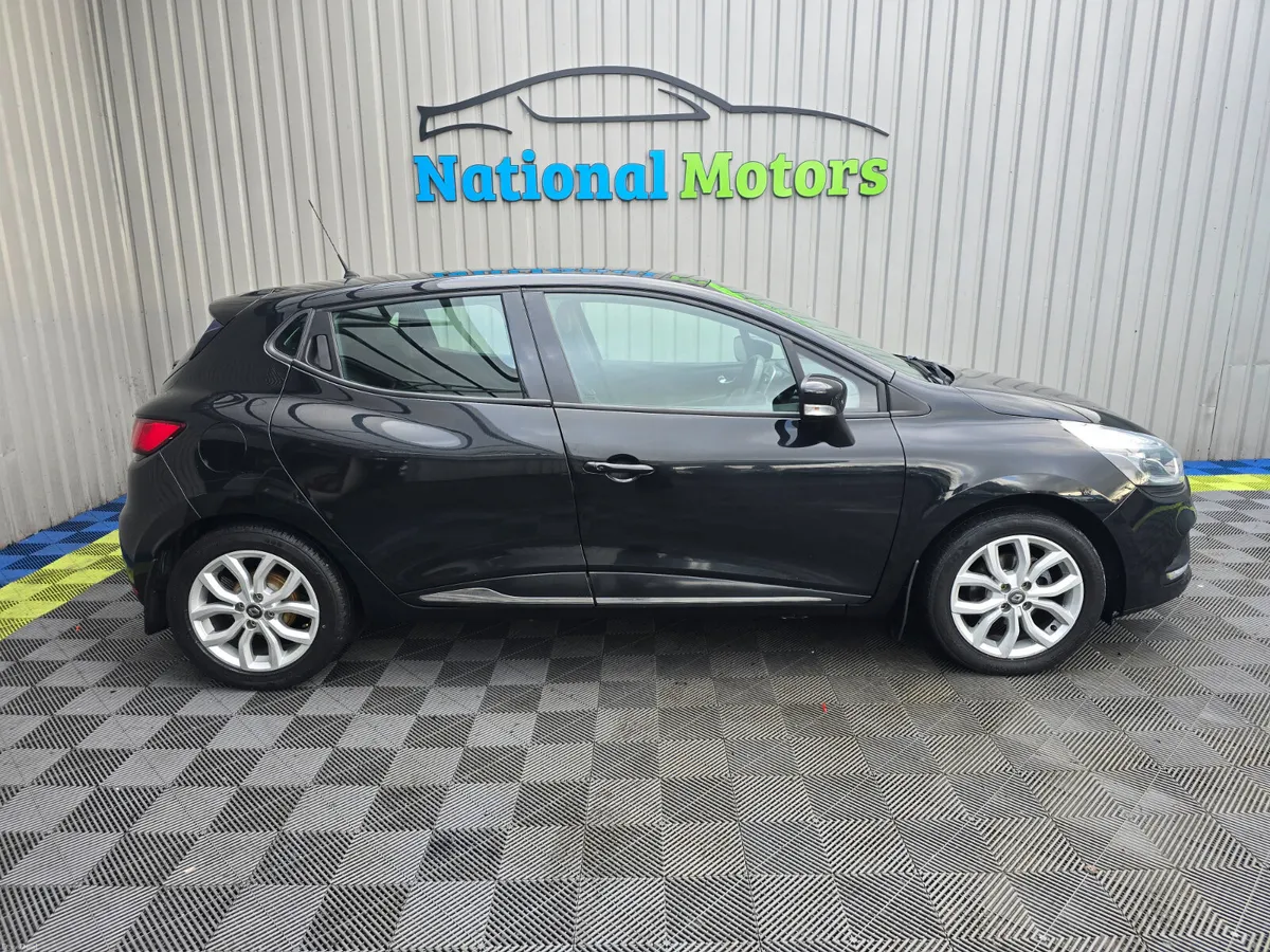 2019 Renault Clio 0.9 TCE DYNAMIQUE NAV - Image 3