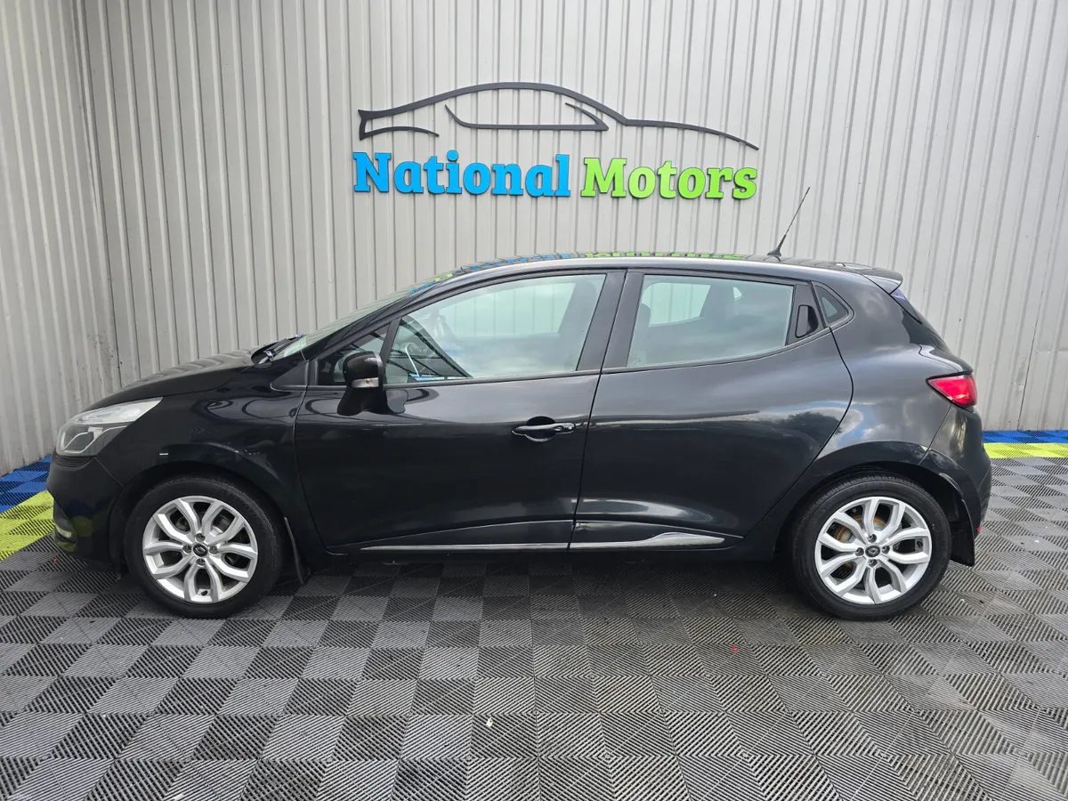 2019 Renault Clio 0.9 TCE DYNAMIQUE NAV - Image 5