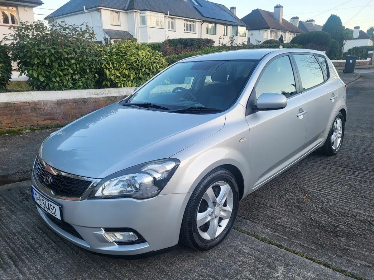 KIA CEED 1.6 Diesel | 106,000m | New NCT Apr 2027 - Image 3