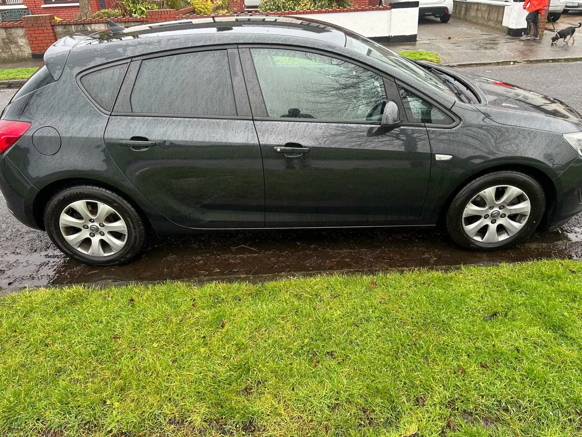 Opel Astra Sport 2014  tax and nct 12 26 - Image 4
