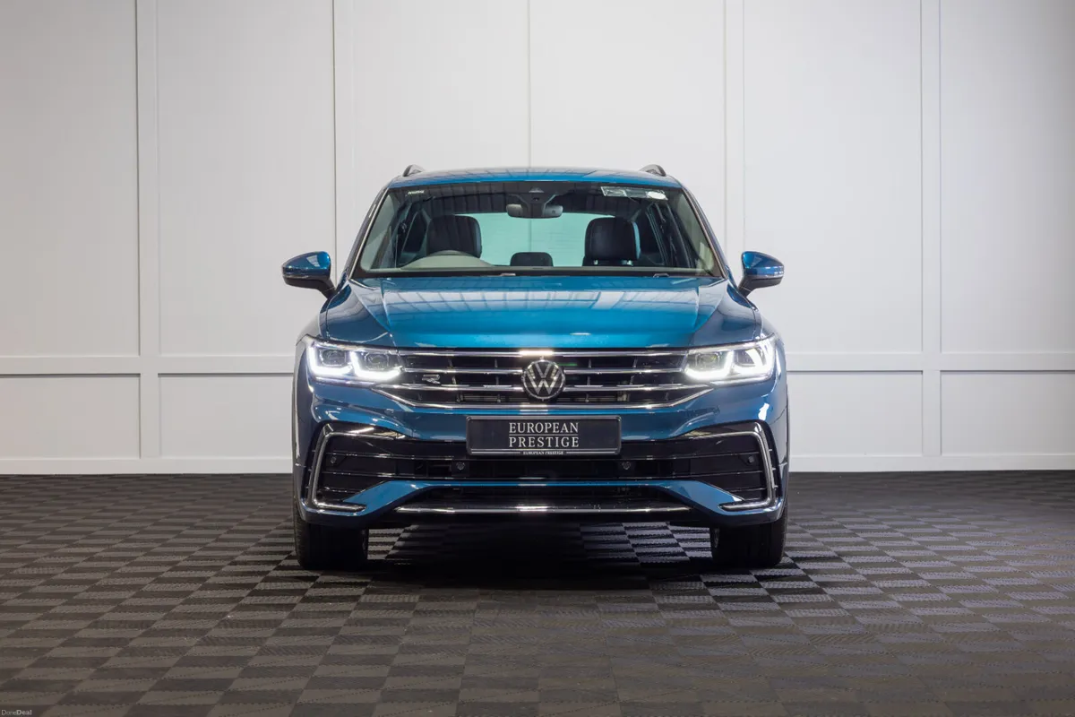 232 Volkswagen Tiguan R-Line 1.4TSI - Image 2