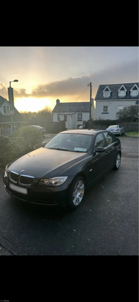 BMW 318i 2008 /AM /NCT 27’ /65k miles /new tyres/ - Image 3