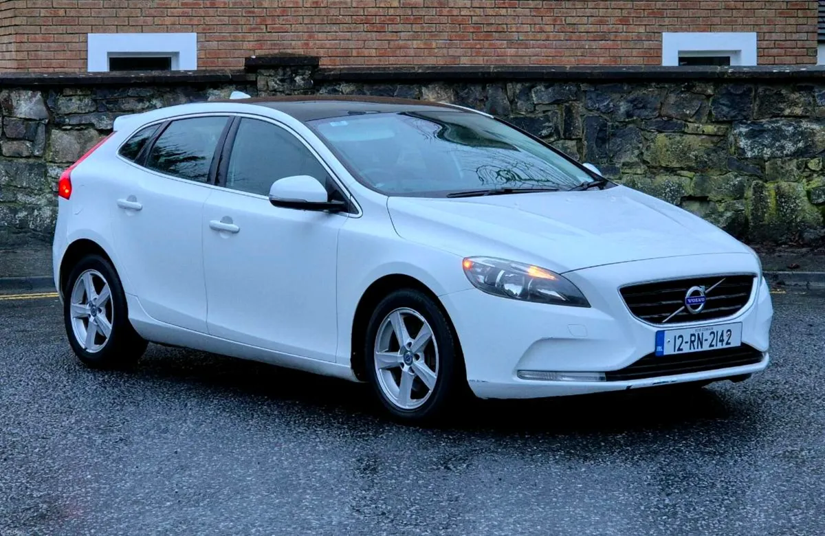 2012 Volvo V40 2.0 D5 - Image 3