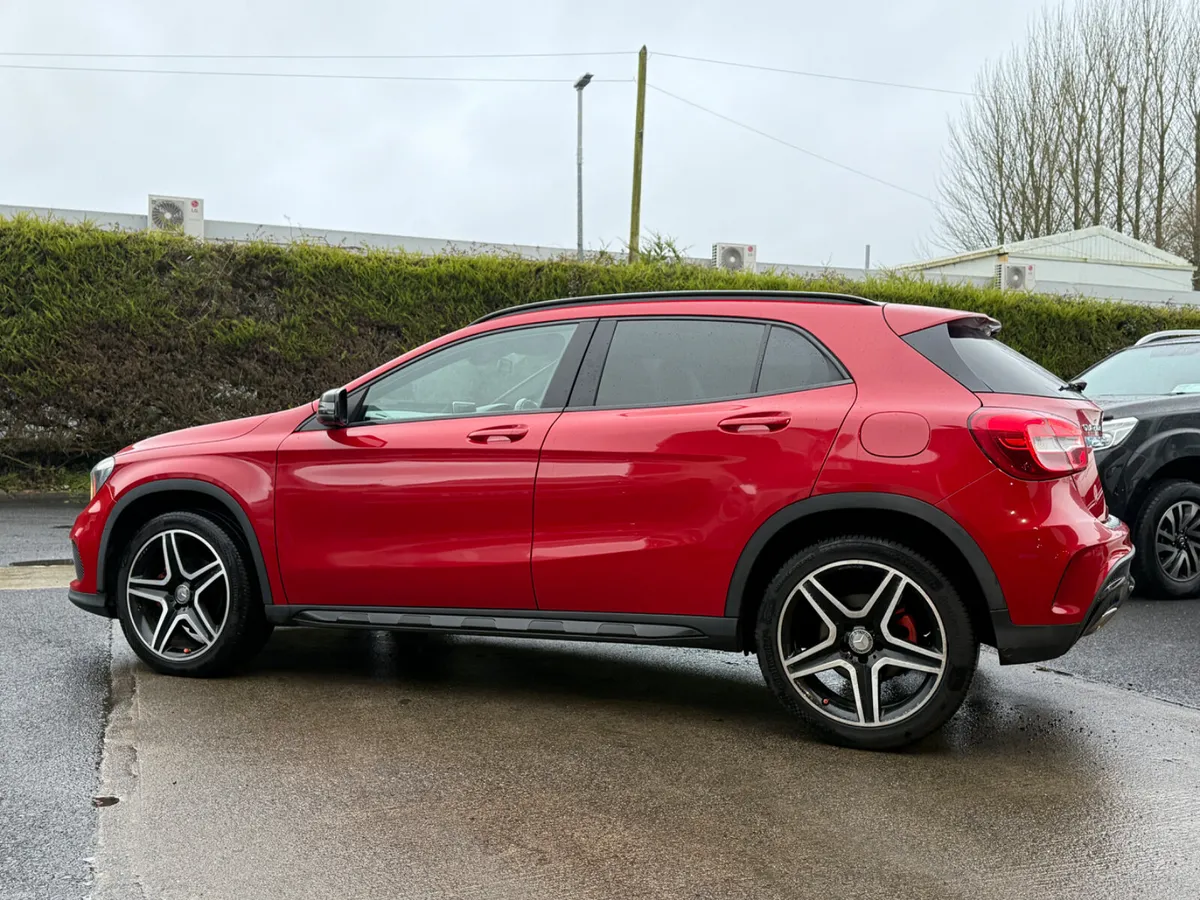 Mercedes-Benz GLA 2017 - Image 4