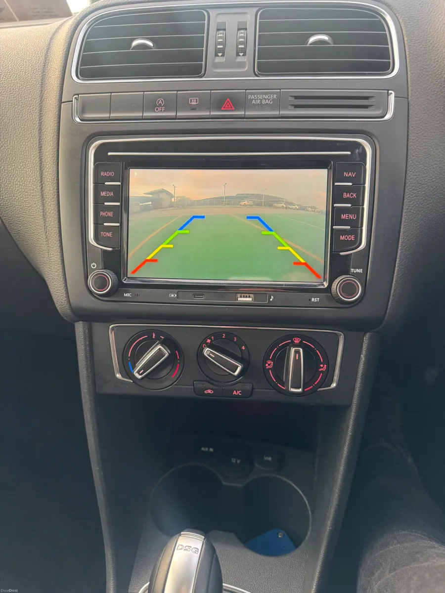 2014 VW POLO 1.2 AUTO LOW MILEAGE - Image 4