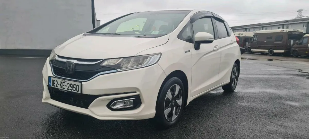 Honda Fit hybrid automatic - Image 1