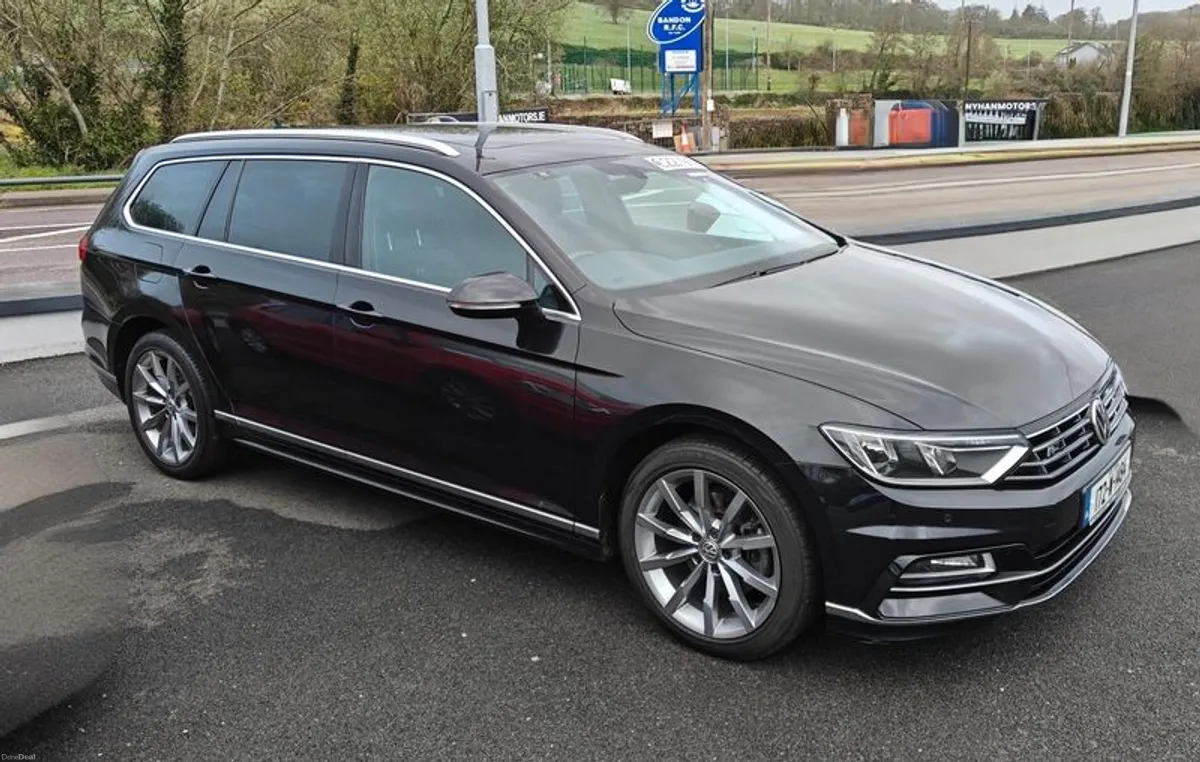 Volkswagen Passat R-Line - Image 1