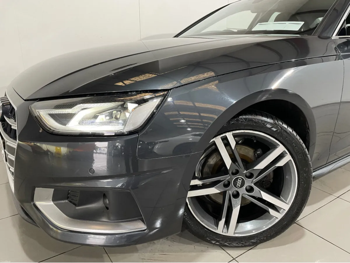 Audi A4 30 TDI 136BHP AUTO FULL AUDI SERVICE HISTO - Image 4