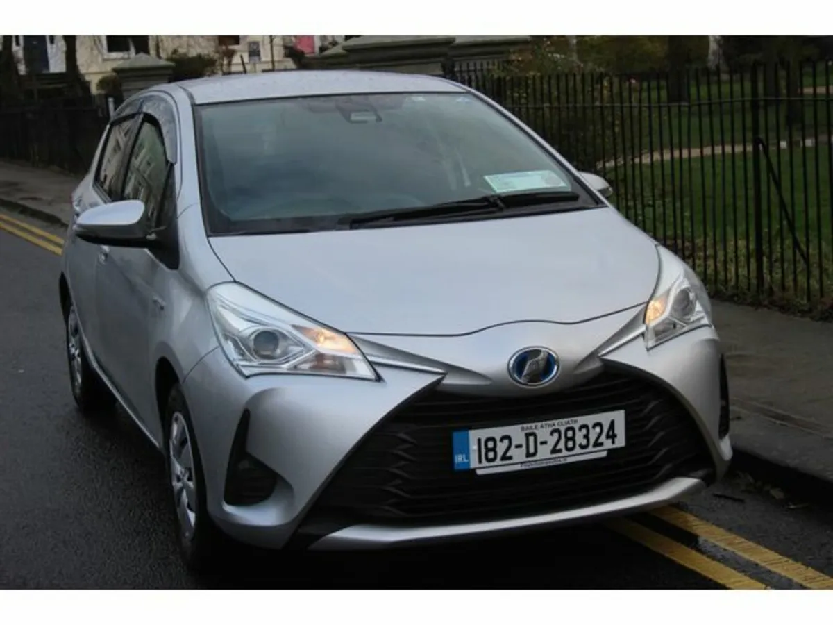 Toyota Vitz Hybrid 5DR Auto NCT 01/28 - Image 3