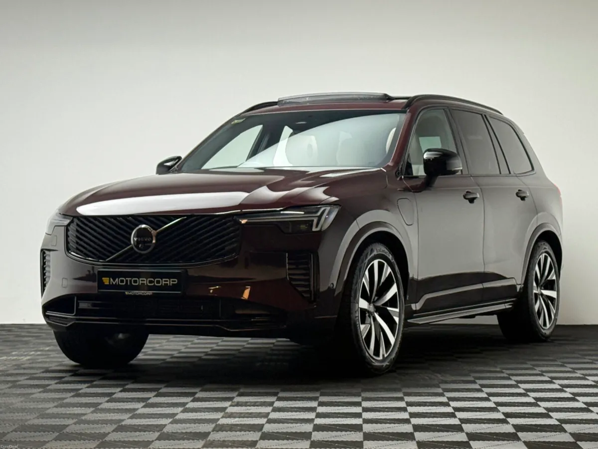 Volvo XC90 PLUS T8 PHEV AWD AUTO *7 SEATER* - Image 3