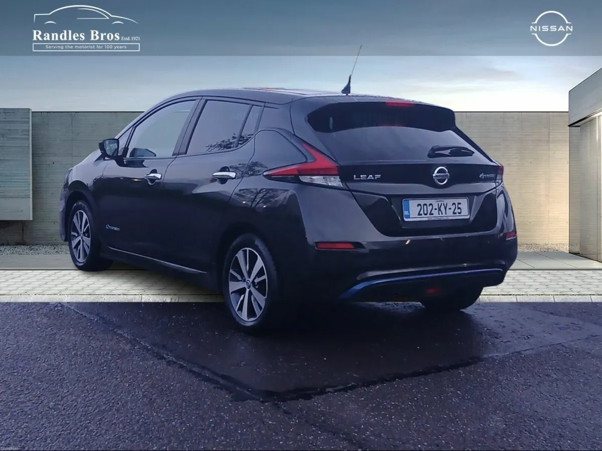 Nissan Leaf Leaf SV 40 kWh - Image 3
