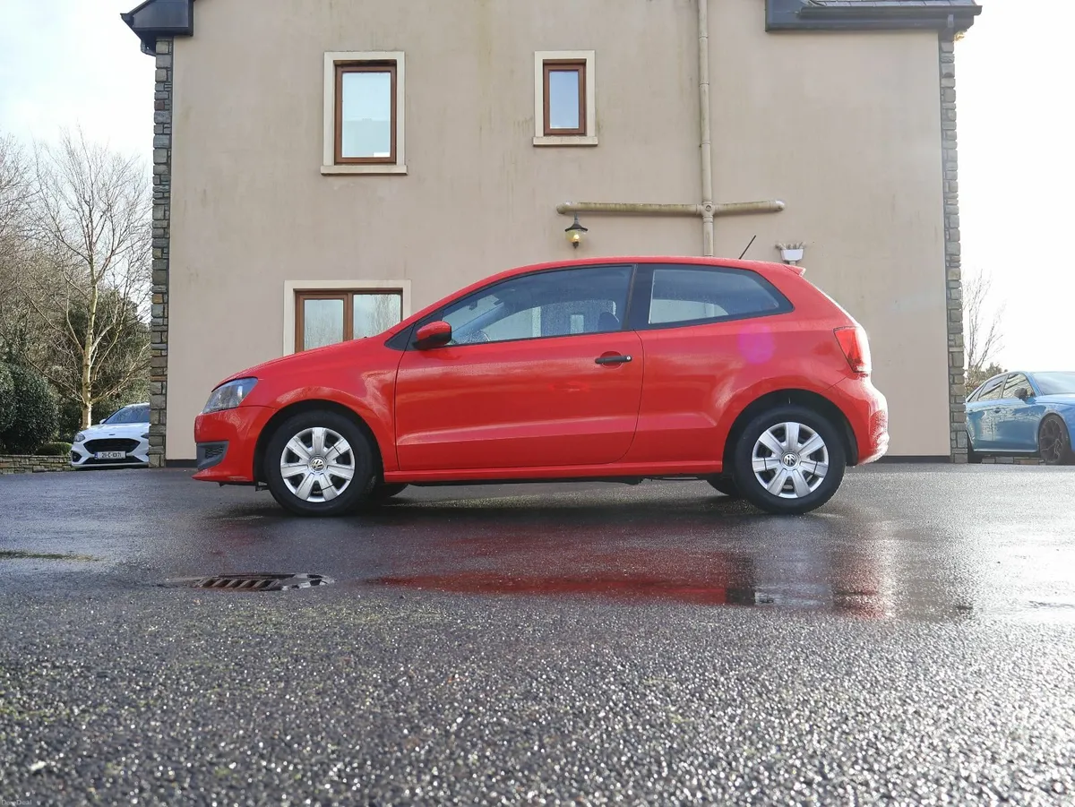 Volkswagen Polo 2010 - Image 3
