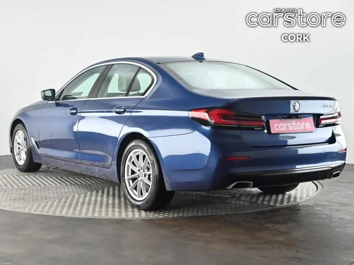 BMW 5-Series 520d SE (MHT) - Image 3
