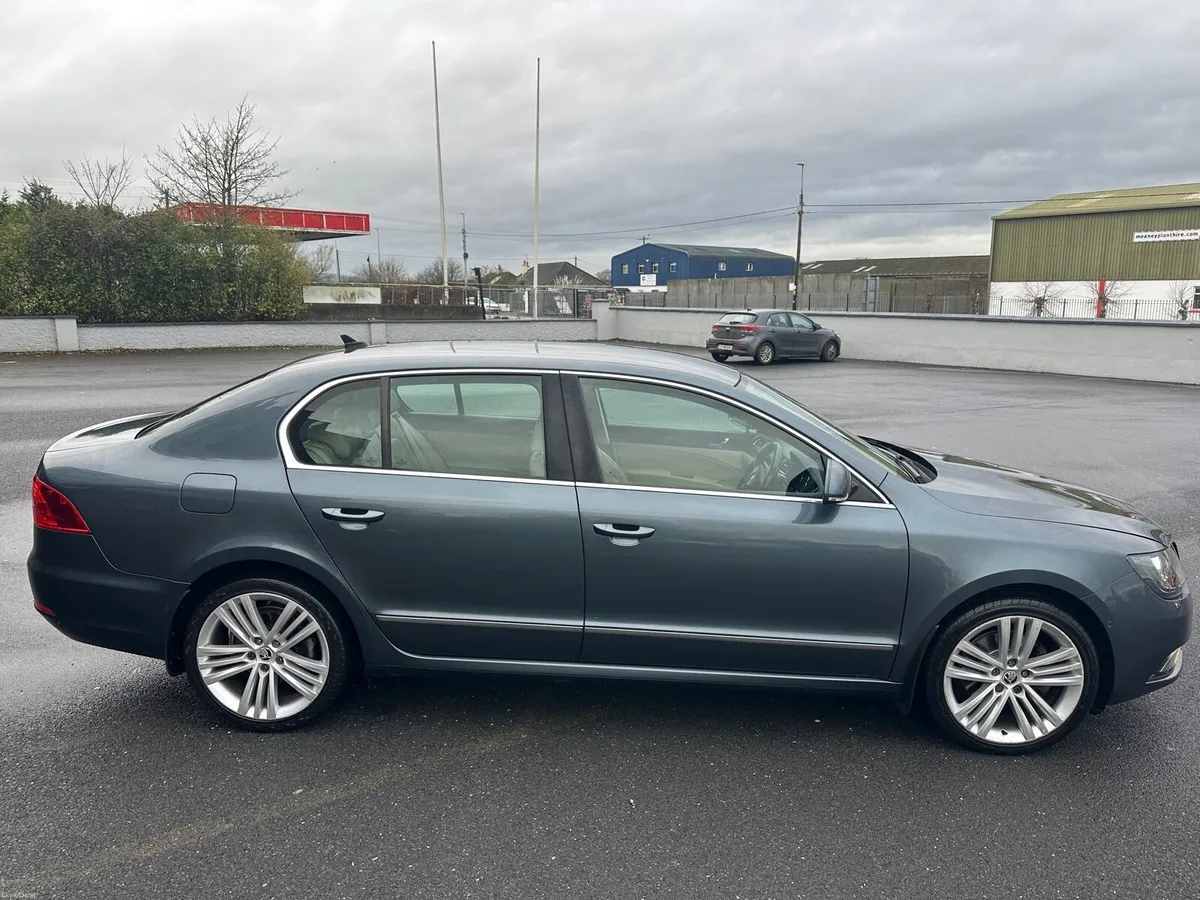 Top Spec New NCT Skoda Suberb 2.0 Diesel 🤩 - Image 3