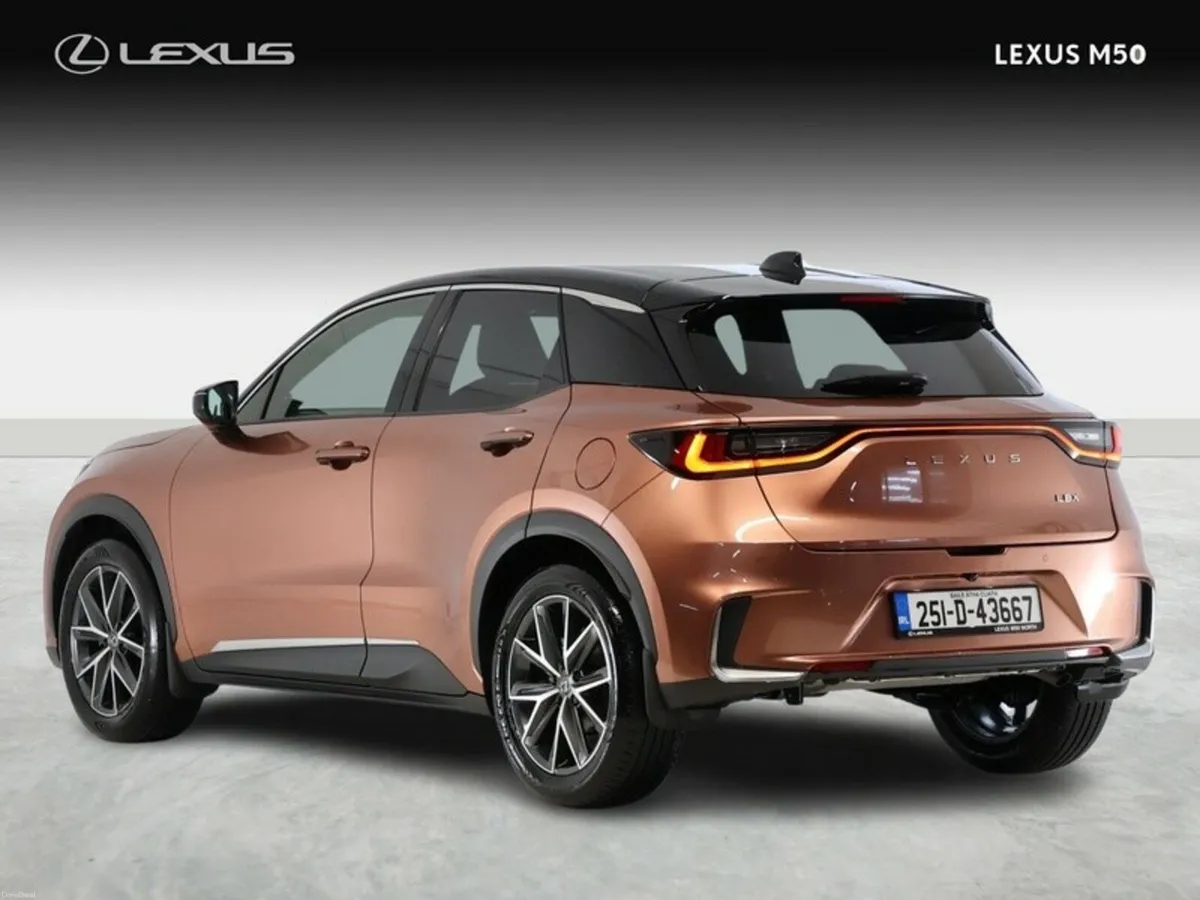 Lexus LBX Emotion - Image 2