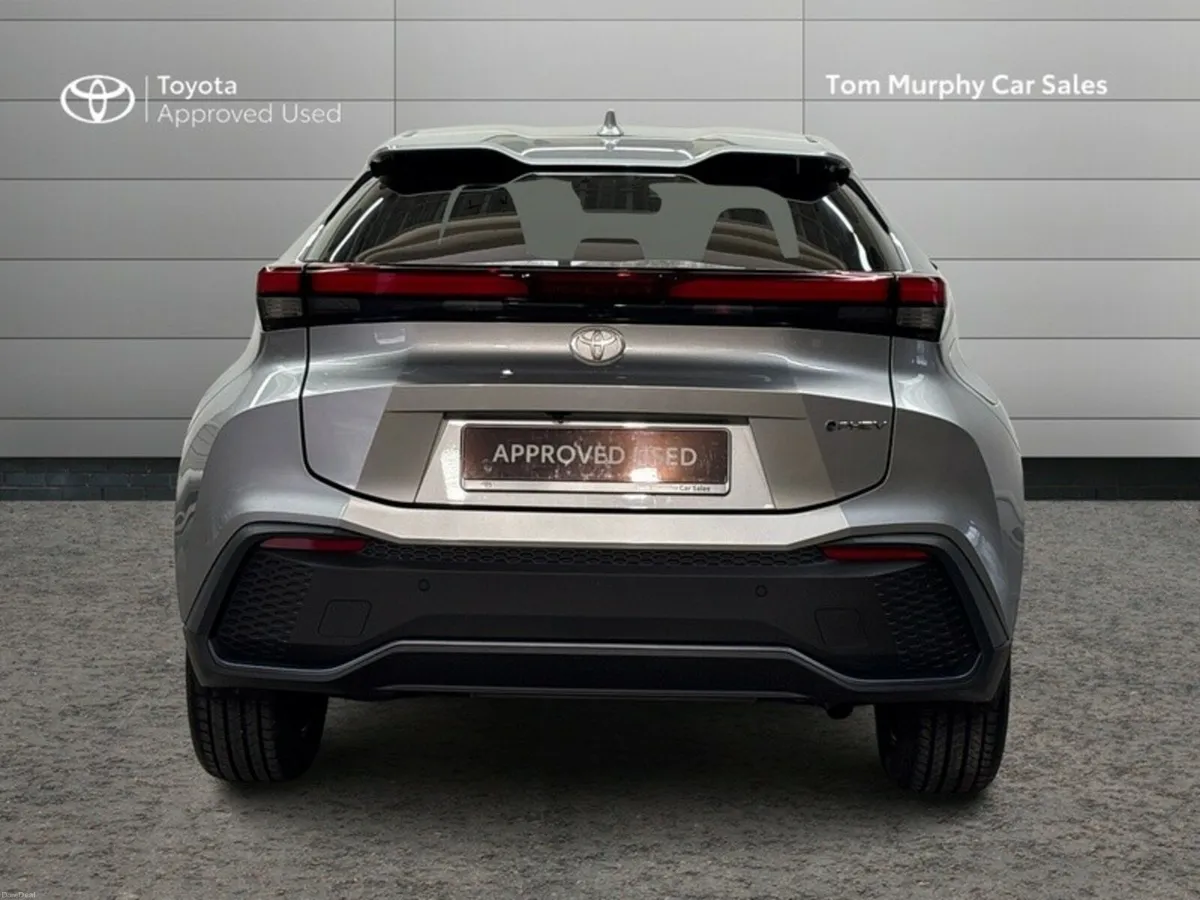 Toyota C-HR C-HR PHEV SPORT - GREAT VALUE EX MANAG - Image 4