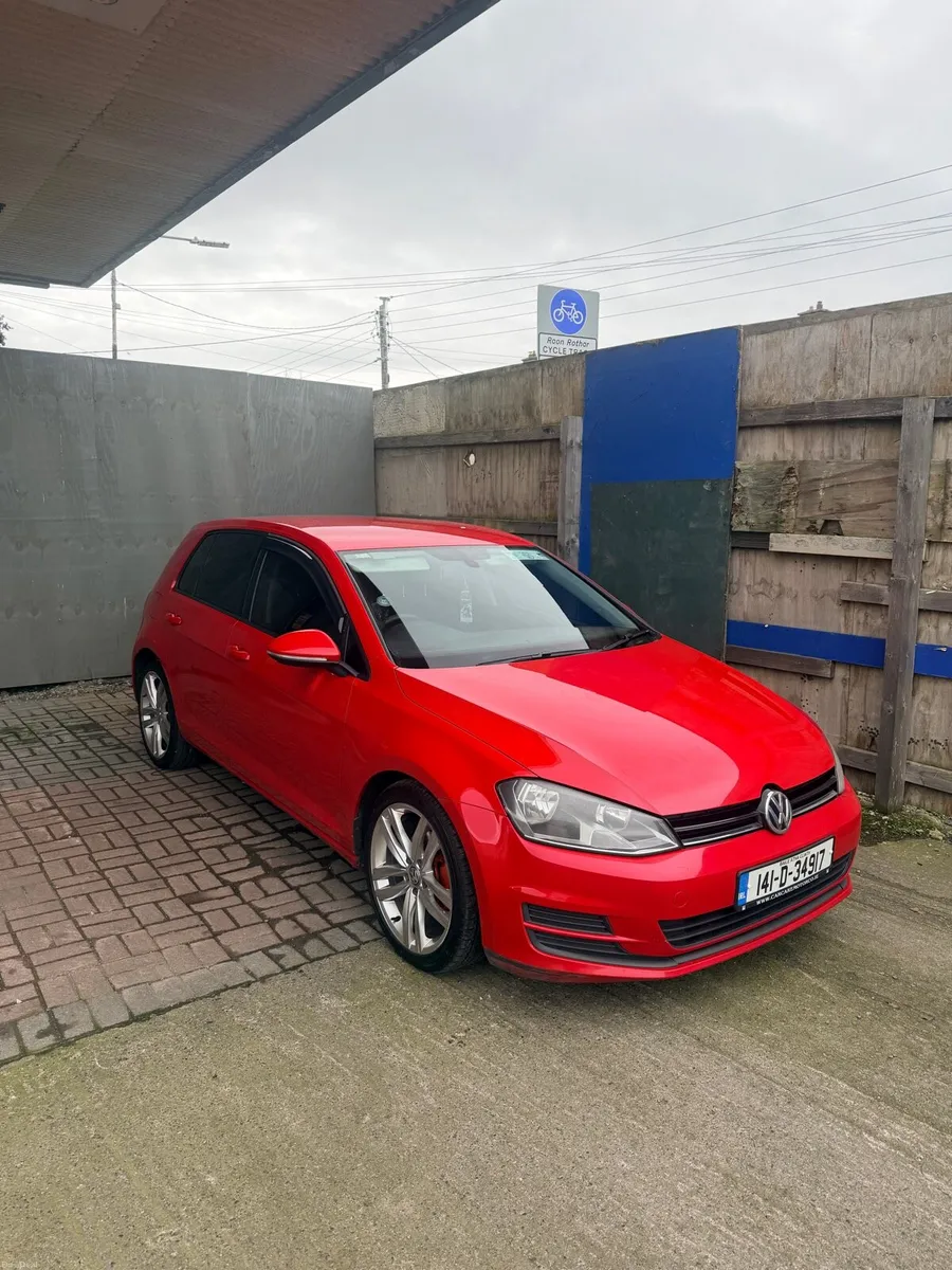 Volkswagen golf - Image 2