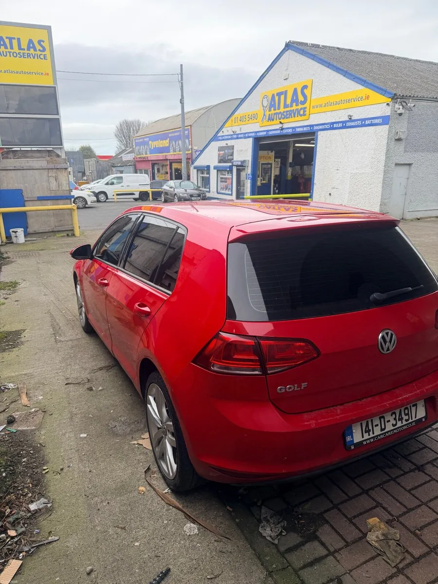 Volkswagen golf - Image 3
