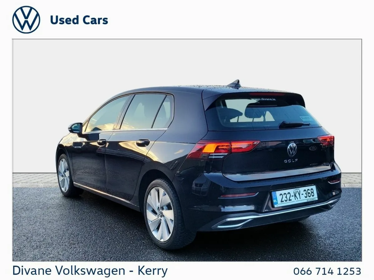 Volkswagen Golf STYLE 2.0 TDI 115 BHP - Image 4