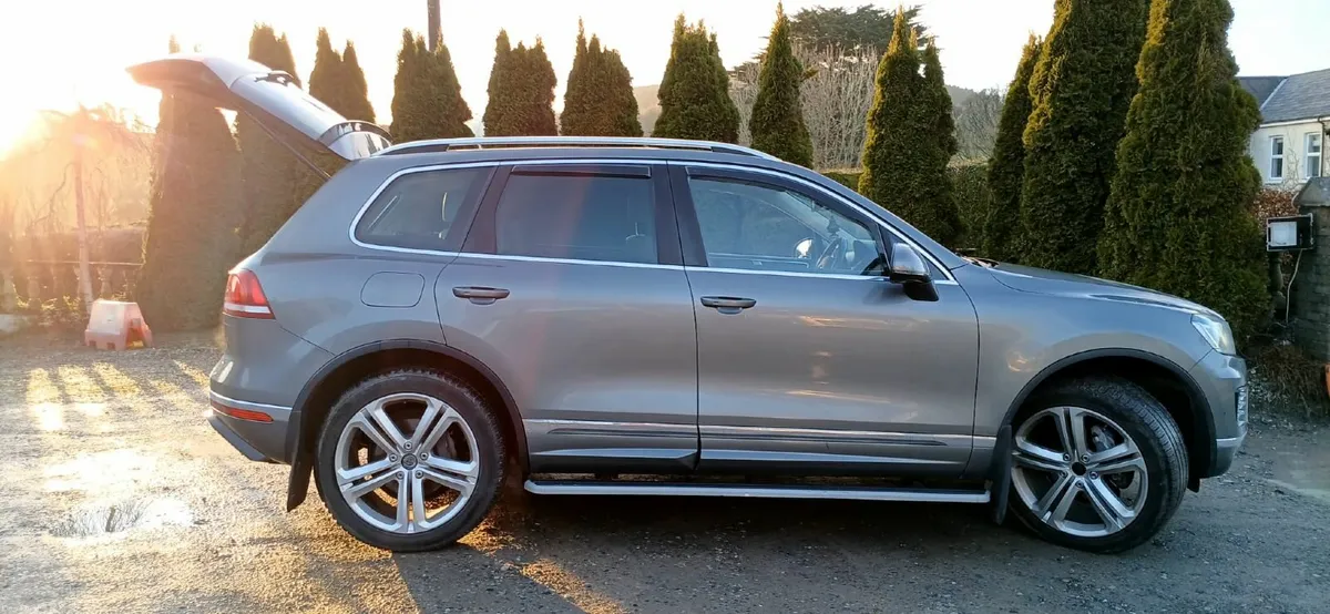 Volkswagen Touareg 2016 - Image 3