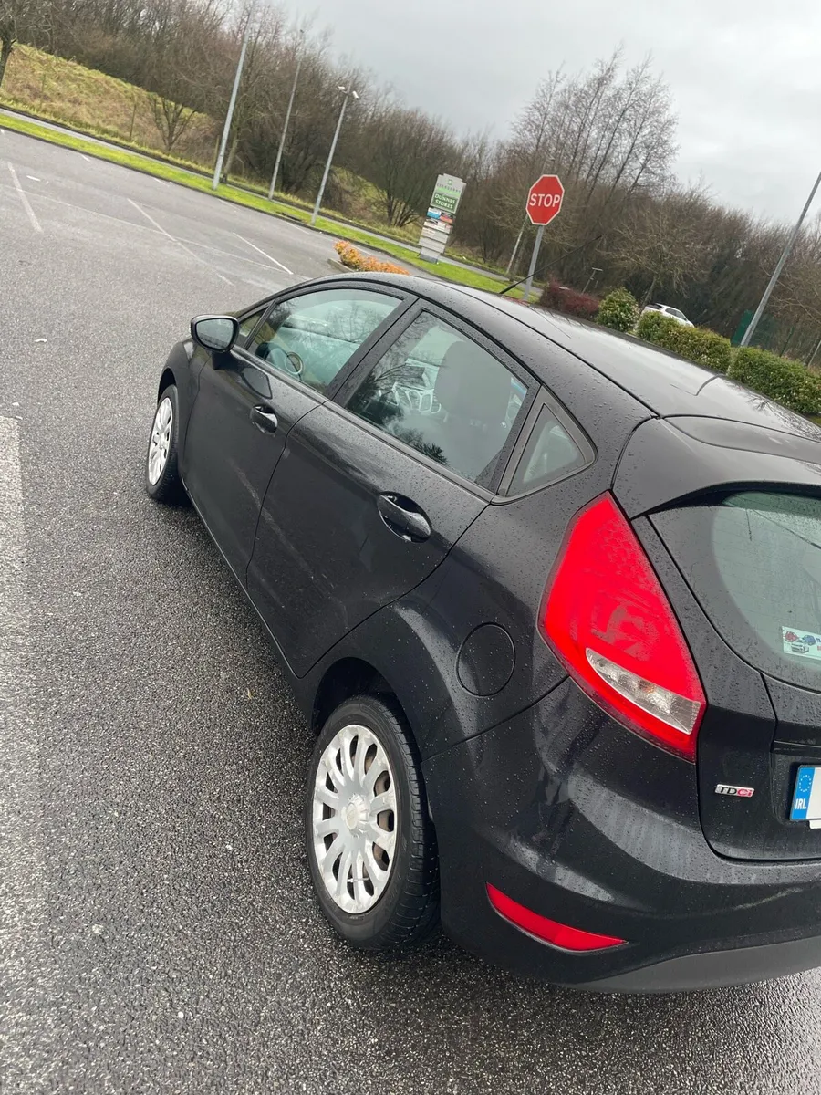 2010 Ford Fiesta 1.4L Diesel - Reversing Camera! - Image 3
